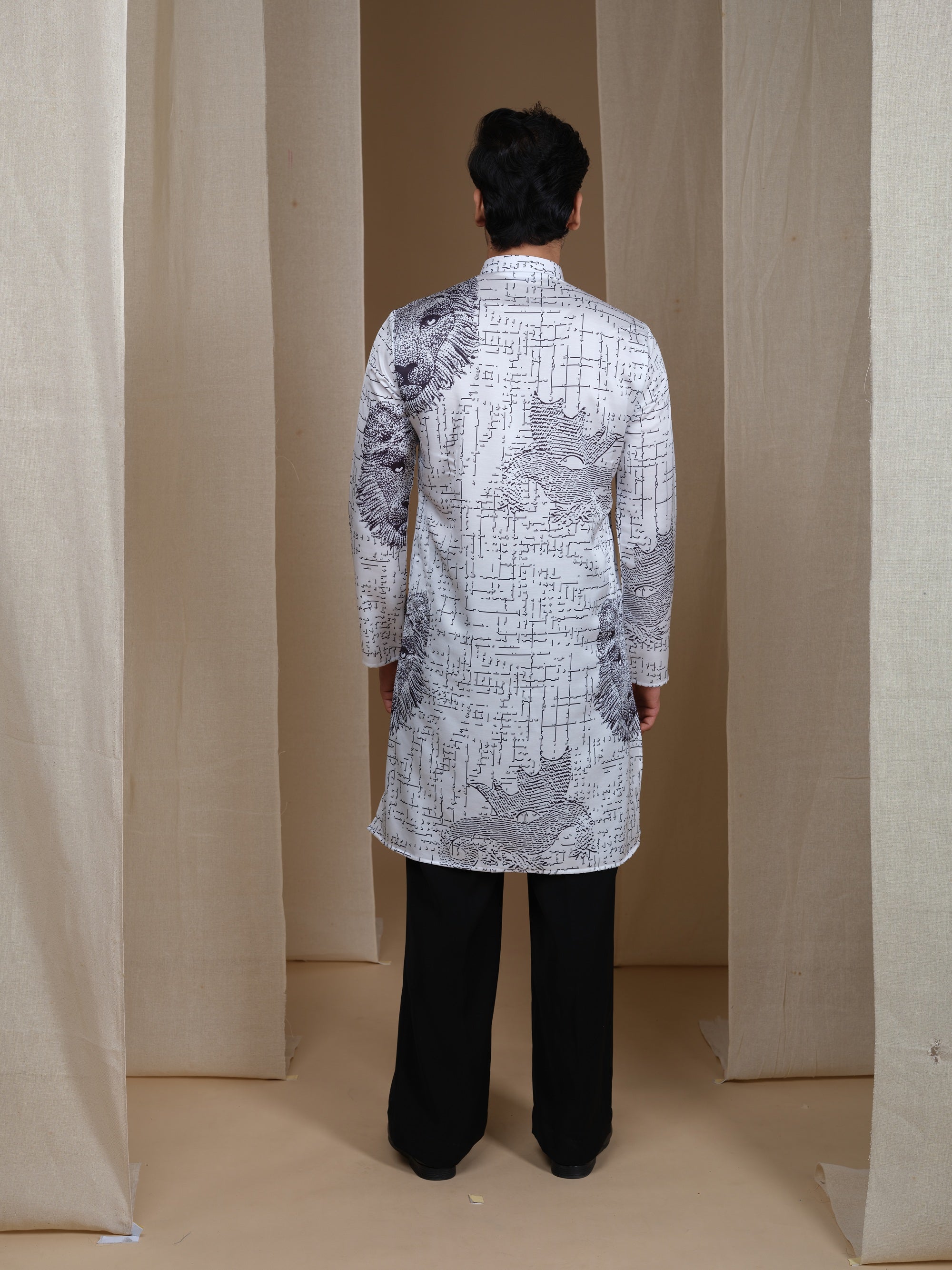 Aespen White Cotton Silk Kurta For Men With Geometric Illusion Print - Aespenfashion.com
