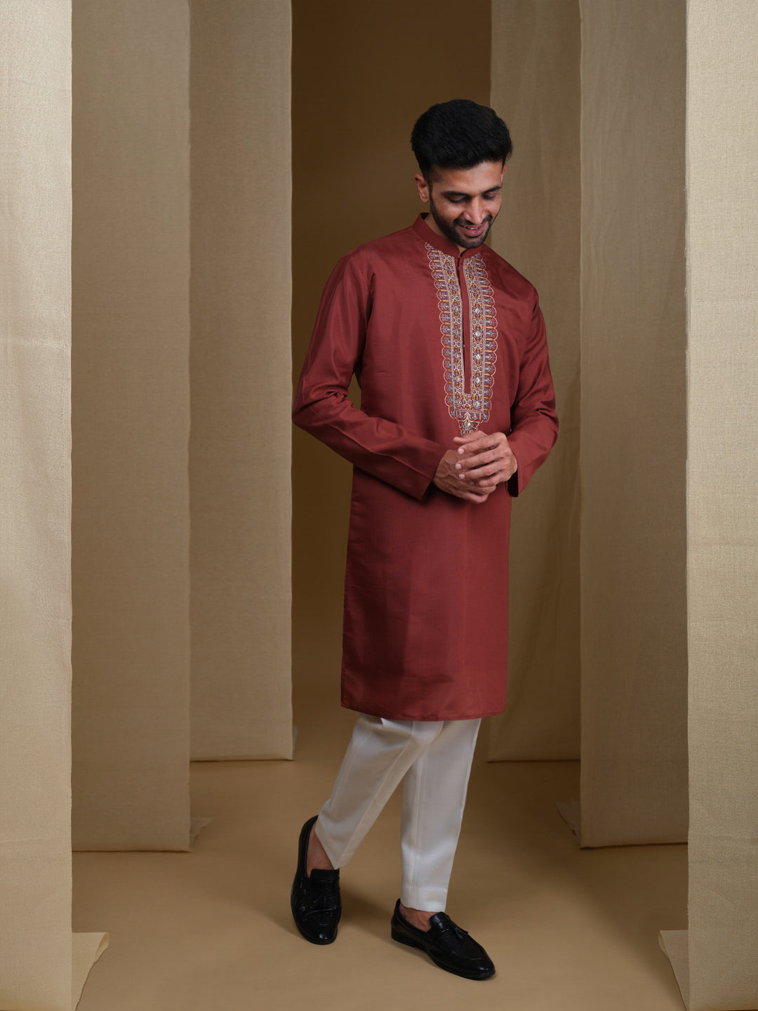 Aespen Maroon Kurta For Men With Thread and Sequins Embroidery Work--aespenfashion.com-Aespen Fashion